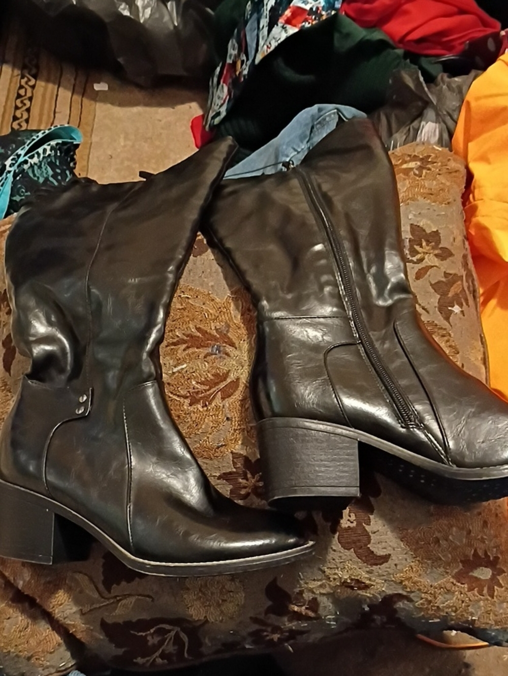 Rue21 Black Knee-High Block Heel Boots